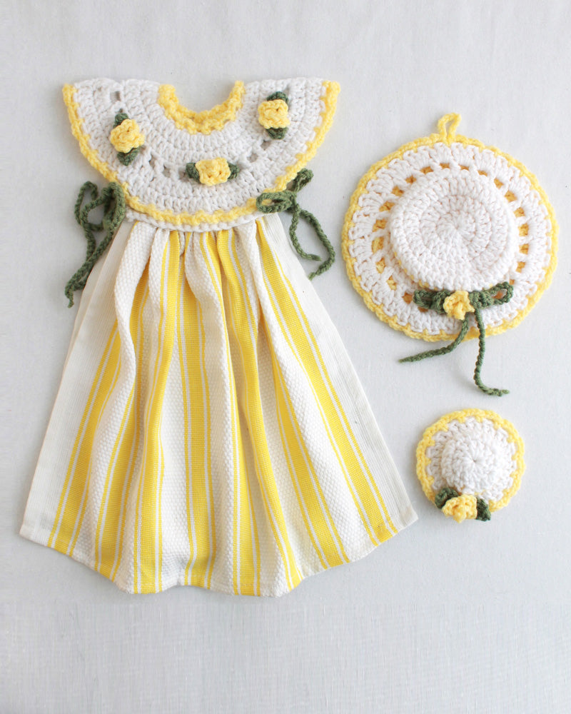 Yellow Rose Oven Door Dress Crochet Pattern Yellow Rose Oven Door Dress Crochet Pattern