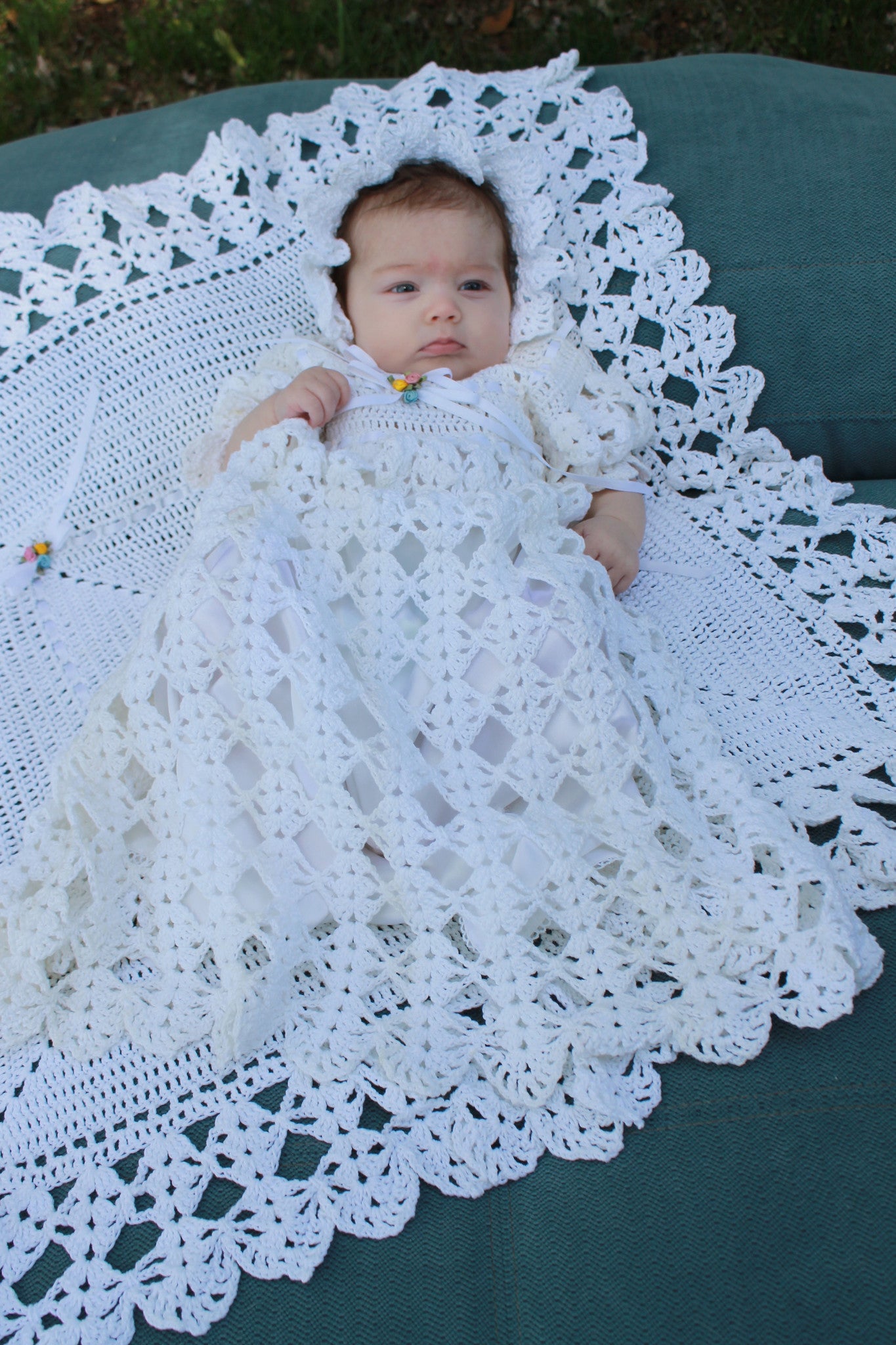 crochet christening dress white christmas dresses Babies Crochet Dress Pattern, Christening Robe