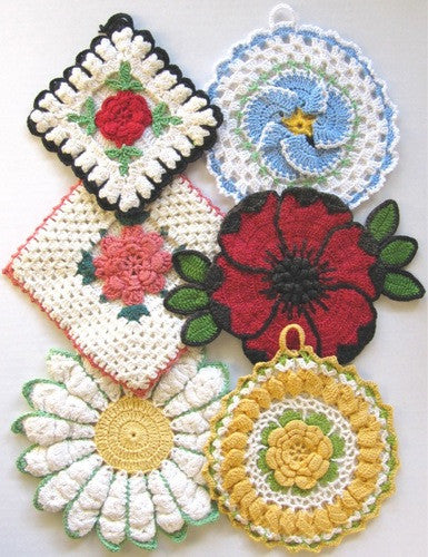 crochet plant pot holder pattern Vintage Floral Potholders Crochet Patterns – Maggie's Crochet