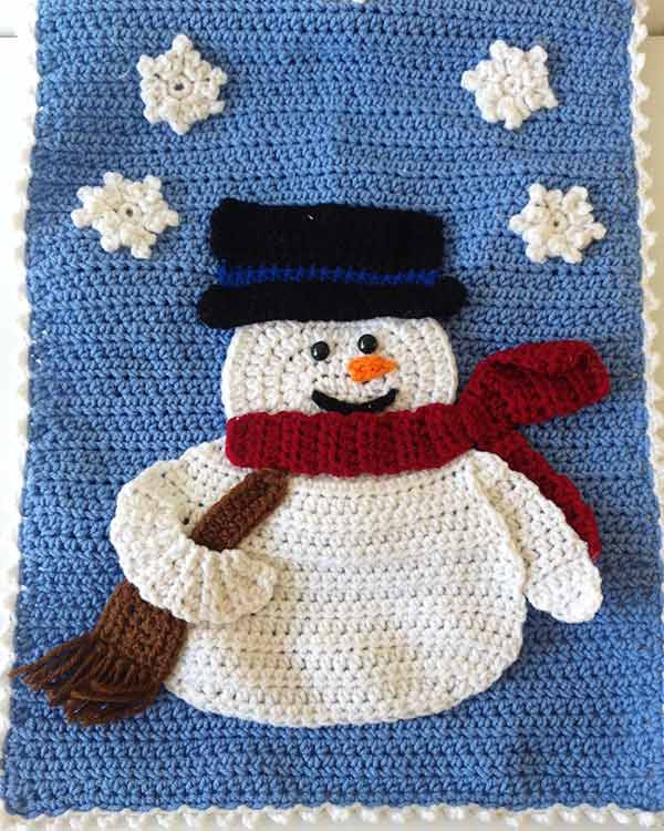 Frosty Fellows Table Runner Crochet Pattern - Maggie's Crochet
