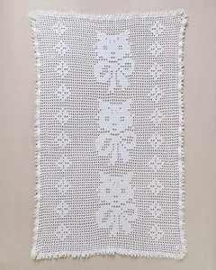 Maisy, Mildred & Maude Vintage Filet Kitten Doily Pattern - Maggie's Crochet