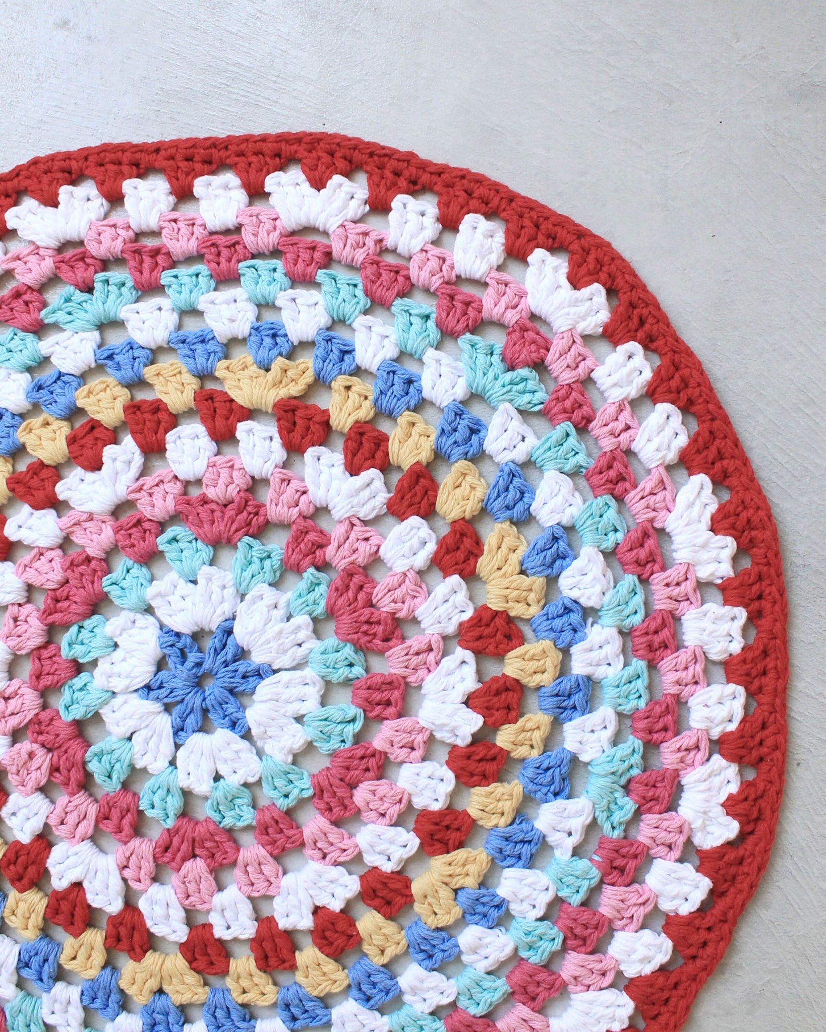 Easy Granny Rug Round Crochet Pattern For Beginners Maggie s Crochet easy-granny-rug-round-crochet-pattern-for-beginners-maggie-s-crochet
