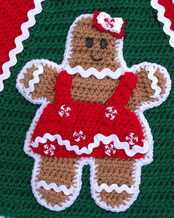 Gingerbread Tree Skirt Crochet Pattern – Maggie's Crochet